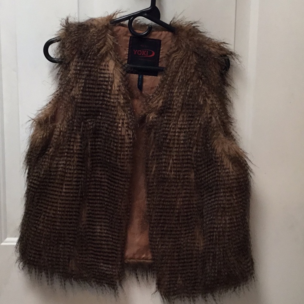 Faux fur vest